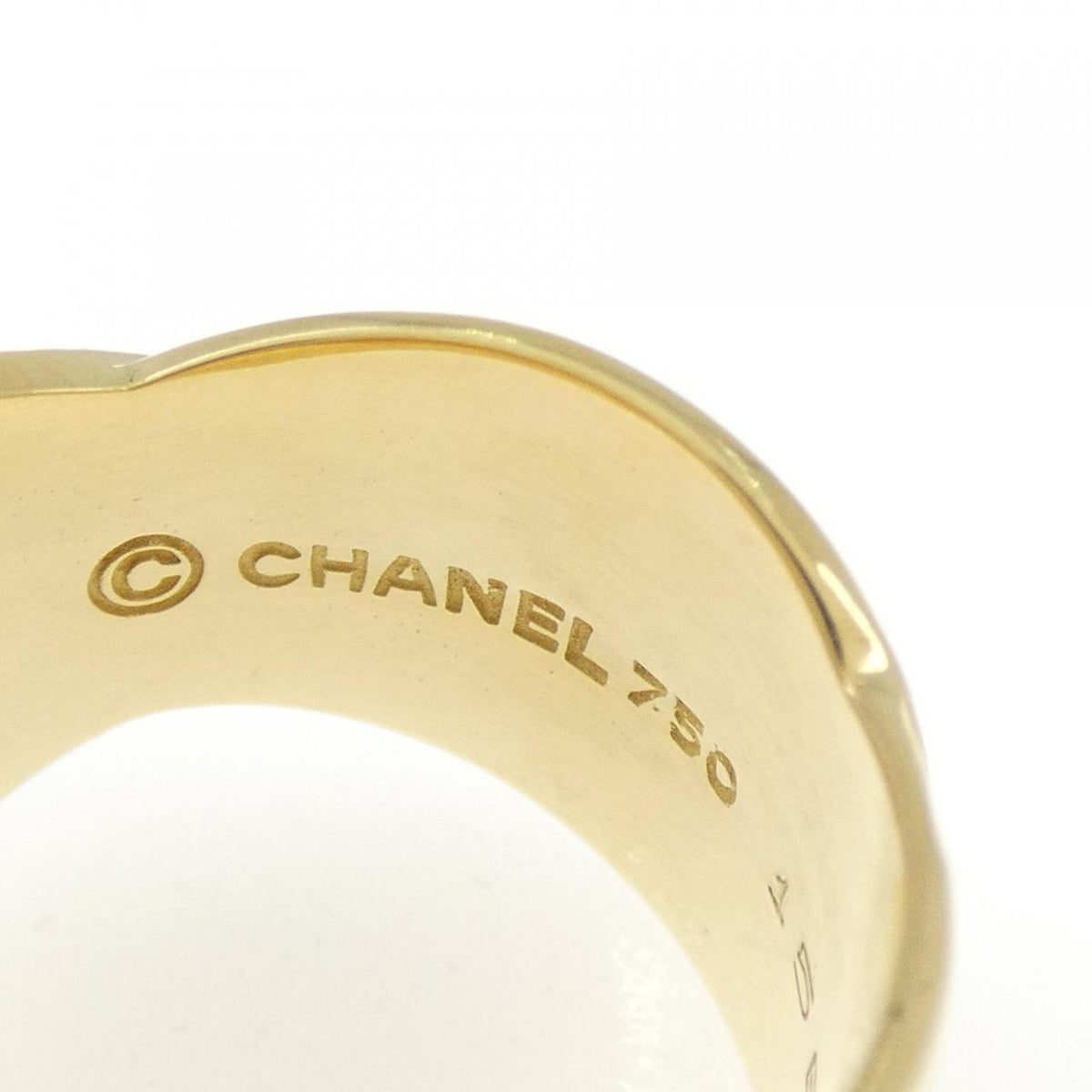 Chanel Boulduk 18K Yellow Gold Diamond Ring – inside band