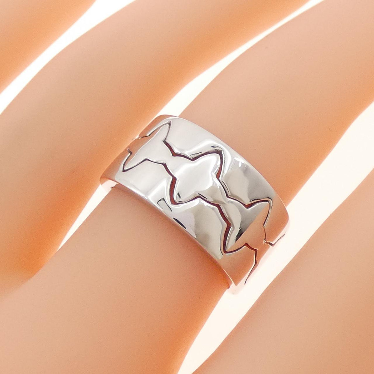 Ginza Tanaka 18K White Gold Ring – packaging