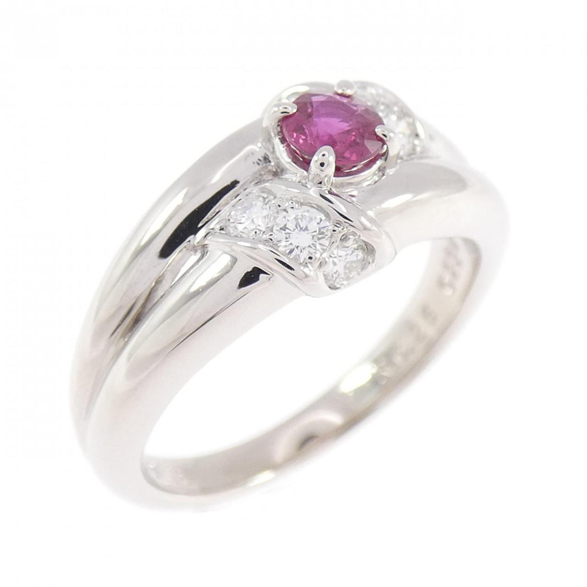 Pola Platinum Diamond Ruby Ring – front view