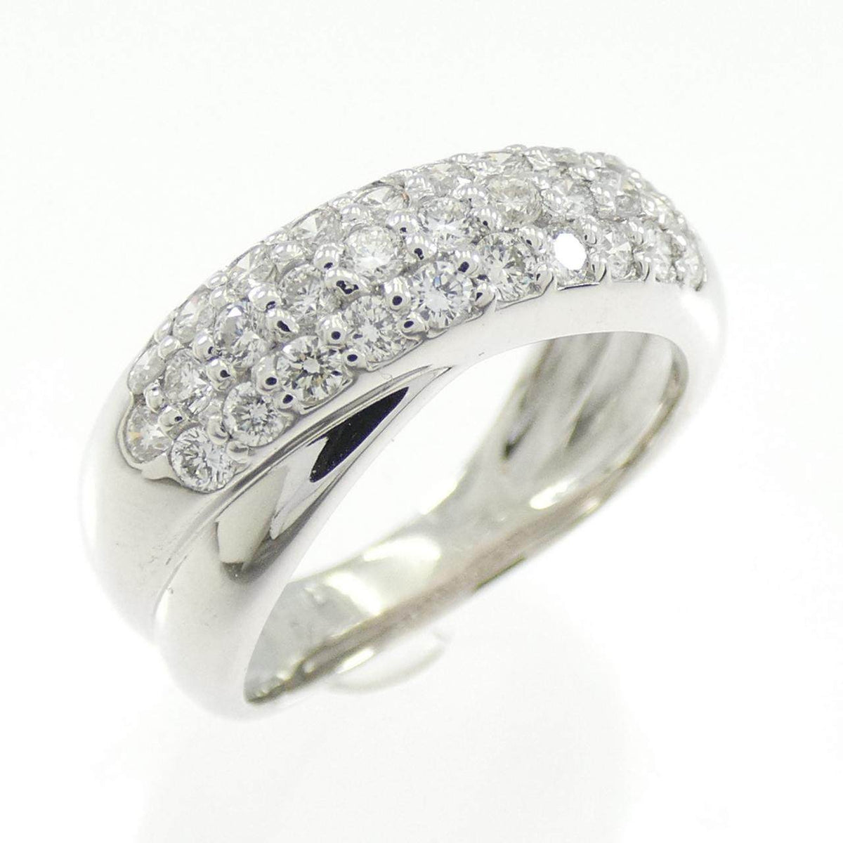 Ponte Vecchio 18K White Gold Diamond Ring – front view
