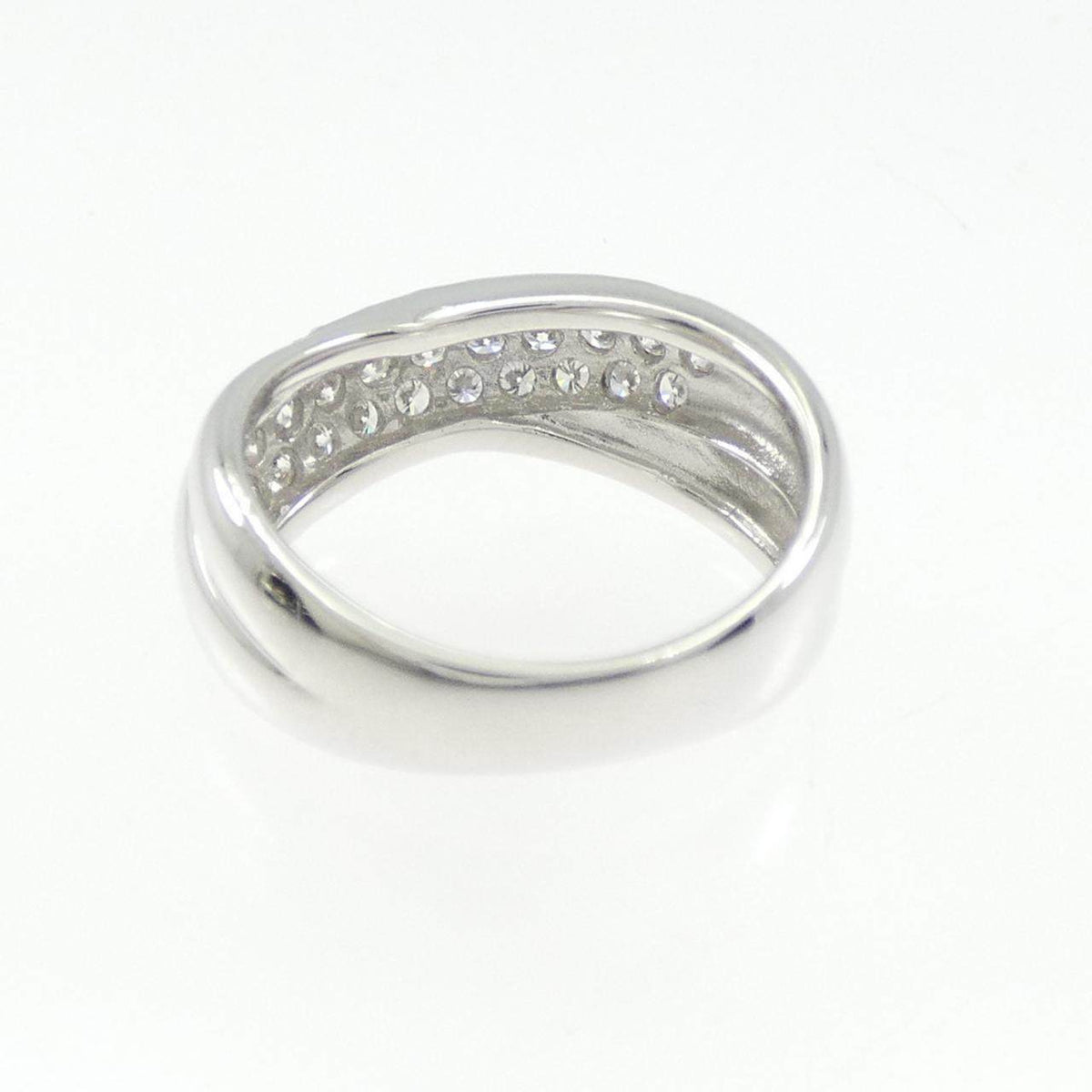 Ponte Vecchio 18K White Gold Diamond Ring – top view
