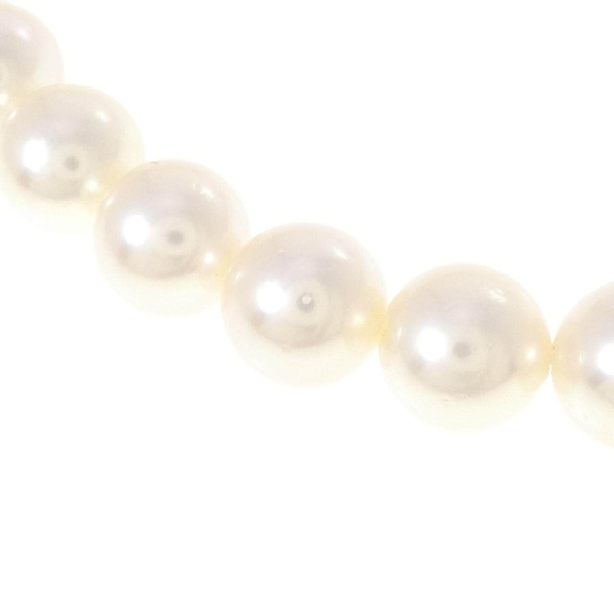 Tasaki Sterling Silver Akoya Pearl Necklace – clasp detail