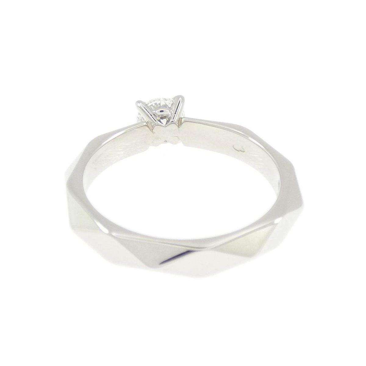 Boucheron Facette Platinum Diamond Solitaire Ring – top view