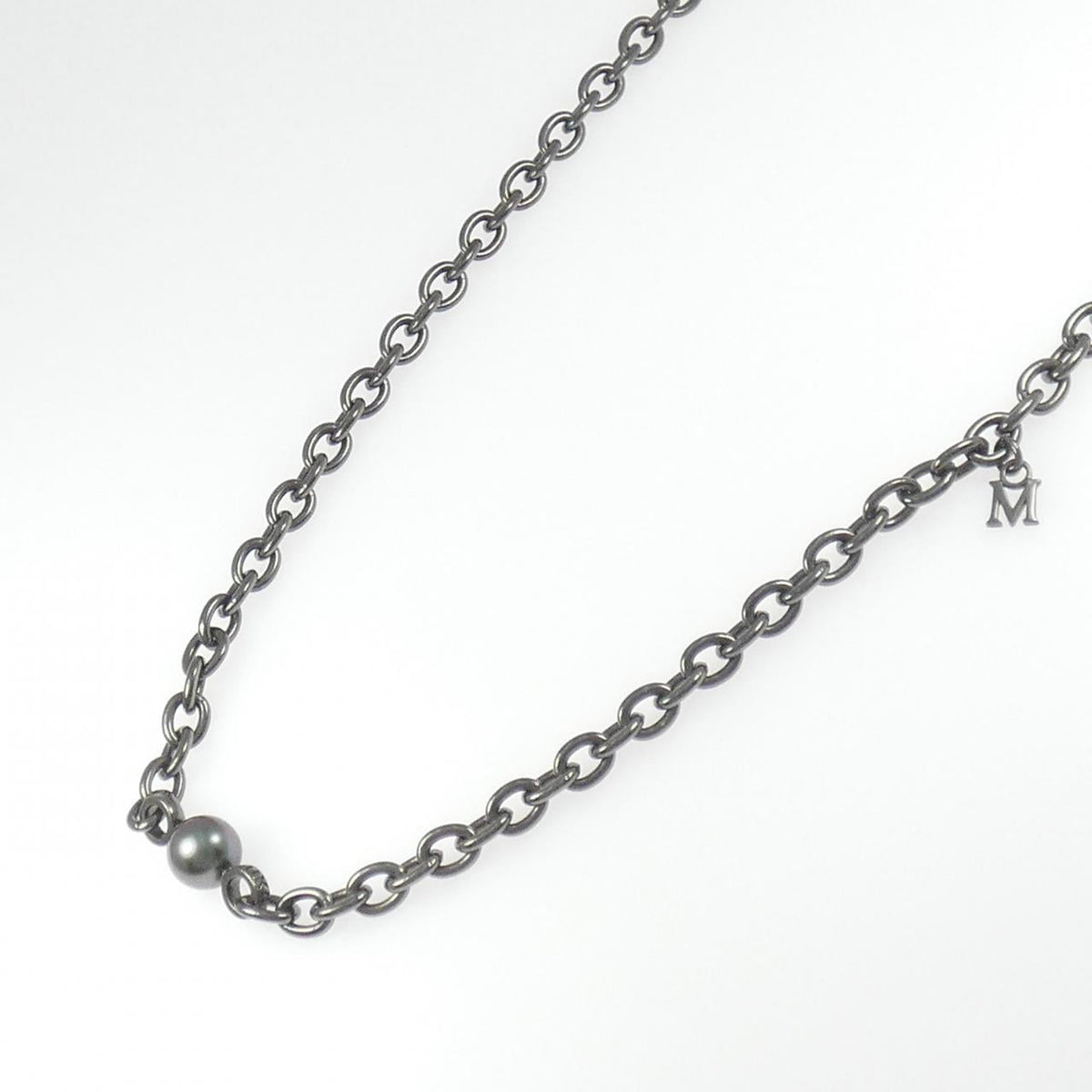 Mikimoto Passionoir Sterling Silver Necklace – pendant detail