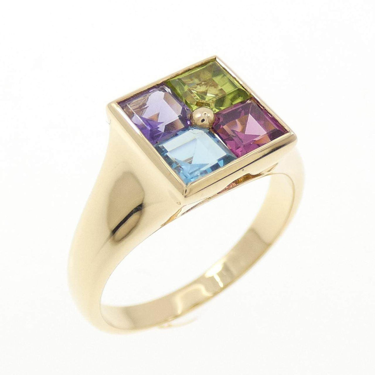 Bulgari 18K Yellow Gold Garnet Ring – front view