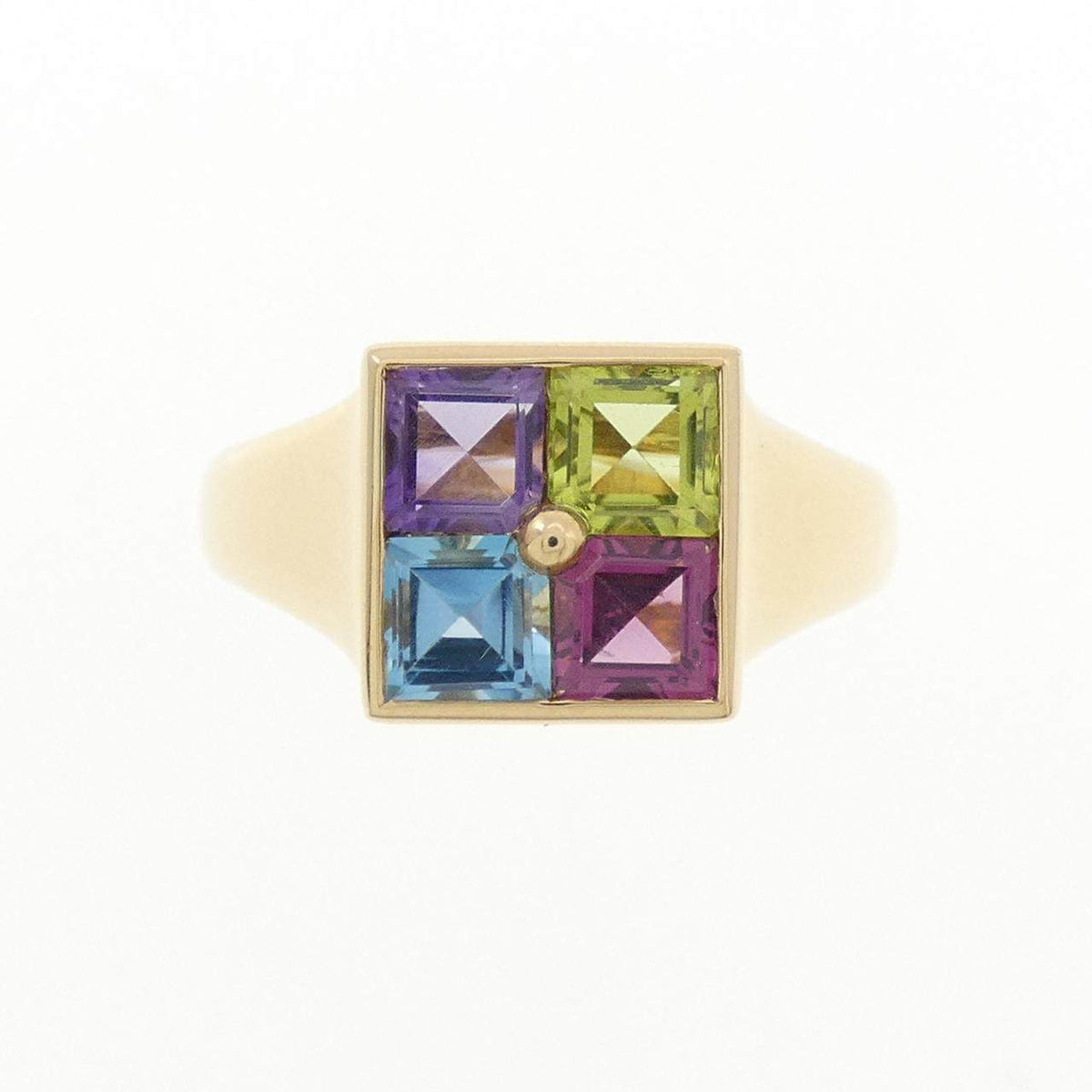 Bulgari 18K Yellow Gold Garnet Ring – side view