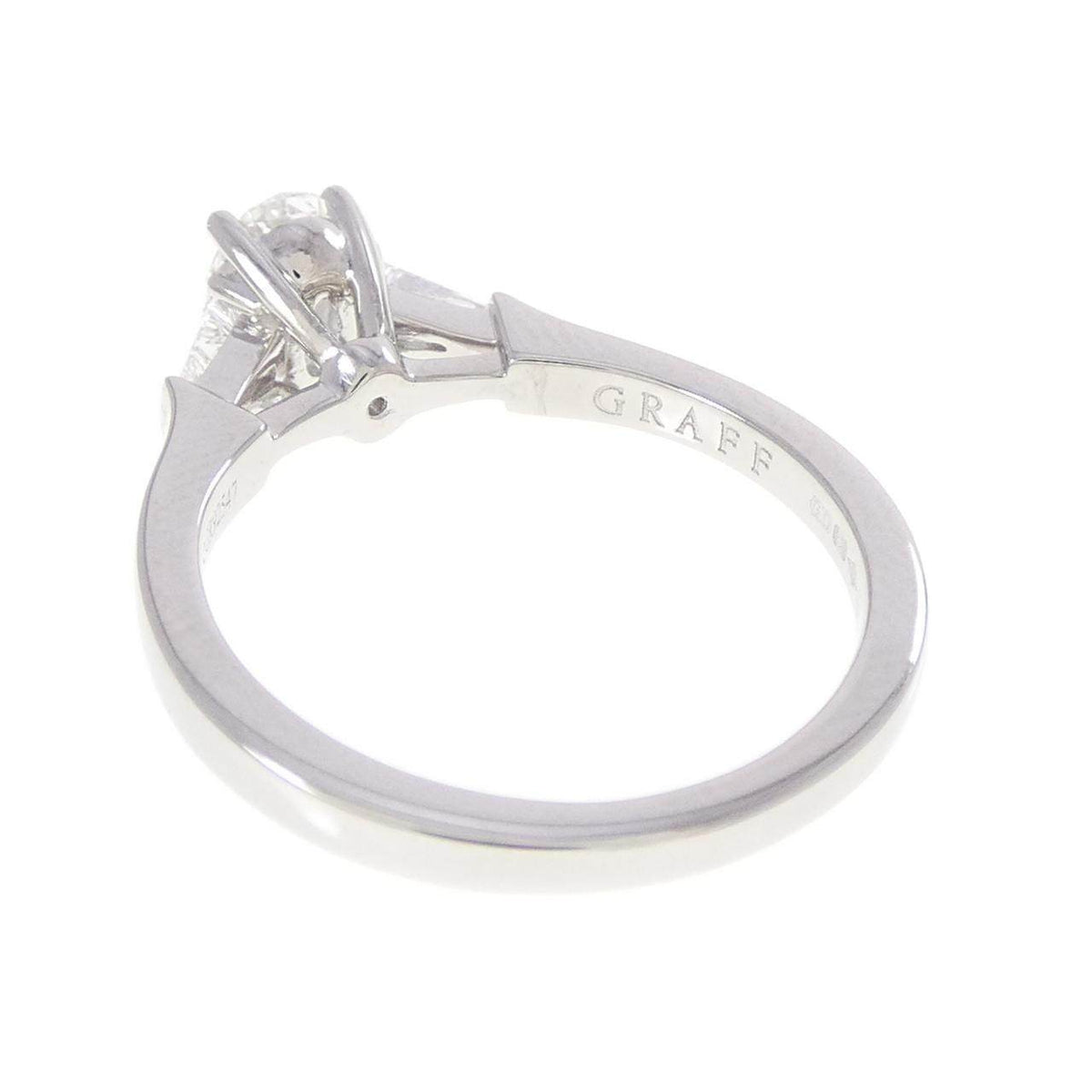 Graff Promise Platinum Diamond Ring – top view