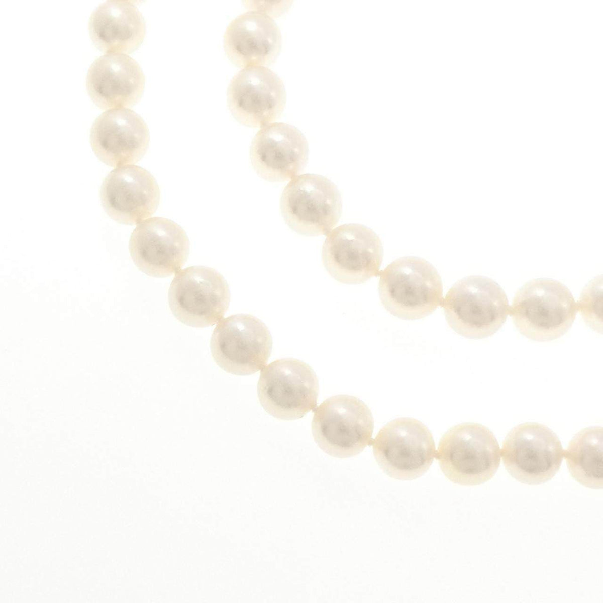 Tasaki Sterling Silver Akoya Pearl Necklace – clasp detail