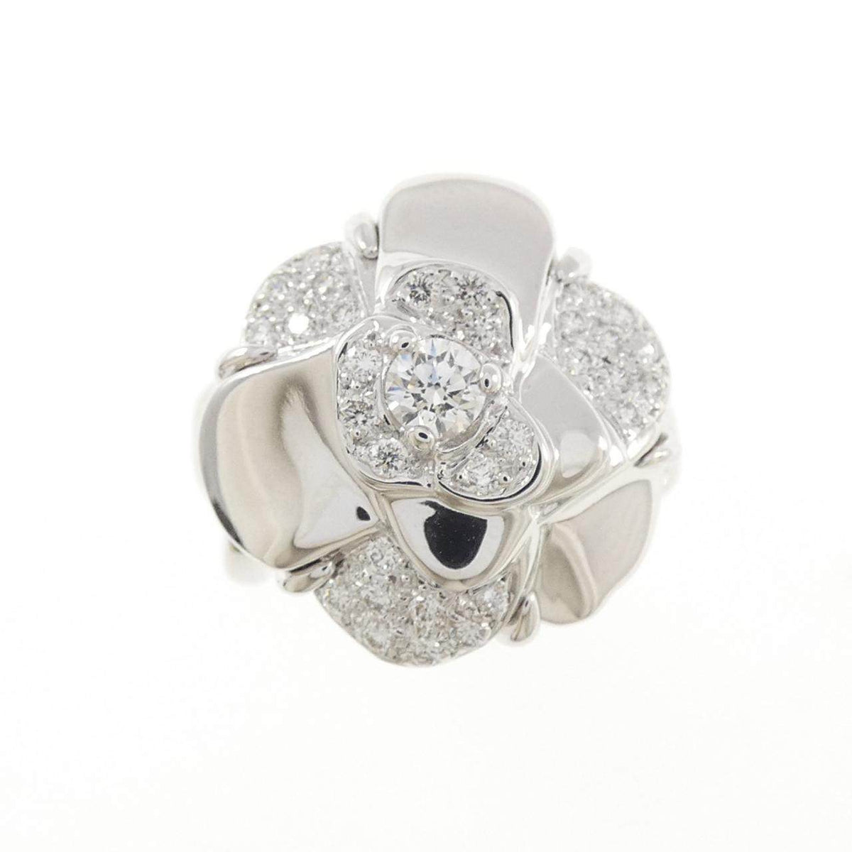 Chanel Camelia 18K White Gold Diamond Ring – side view