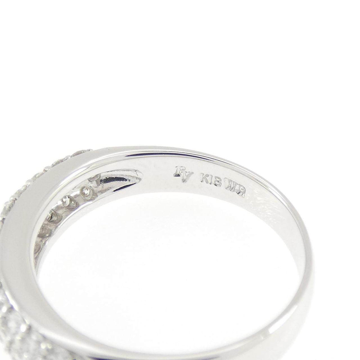 Ponte Vecchio Pavé 18K White Gold Diamond Ring – inside band
