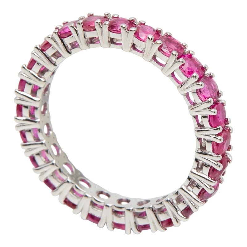 18K White Gold Full Ruby Eternity Ring – packaging