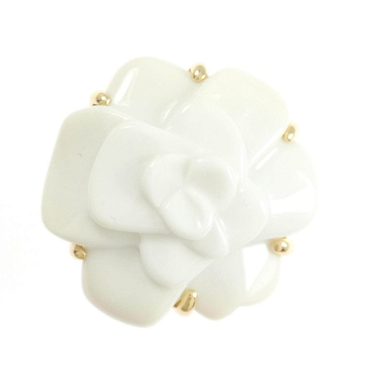 Chanel Camellia 18K Yellow Gold Diamond Ring – side view