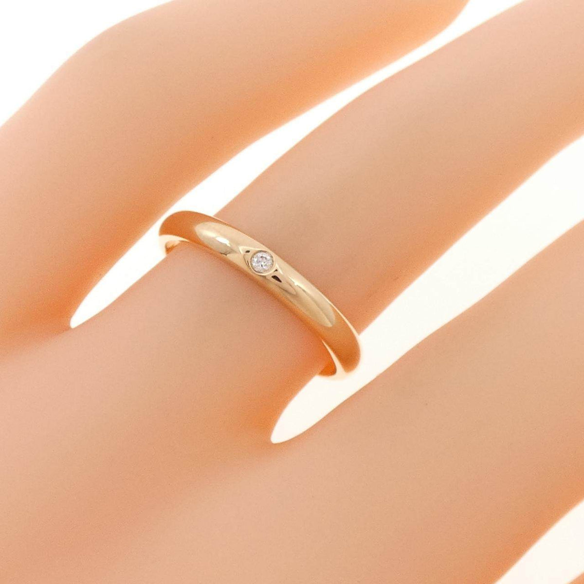 Cartier 18K Rose Gold Diamond Wedding Ring – packaging