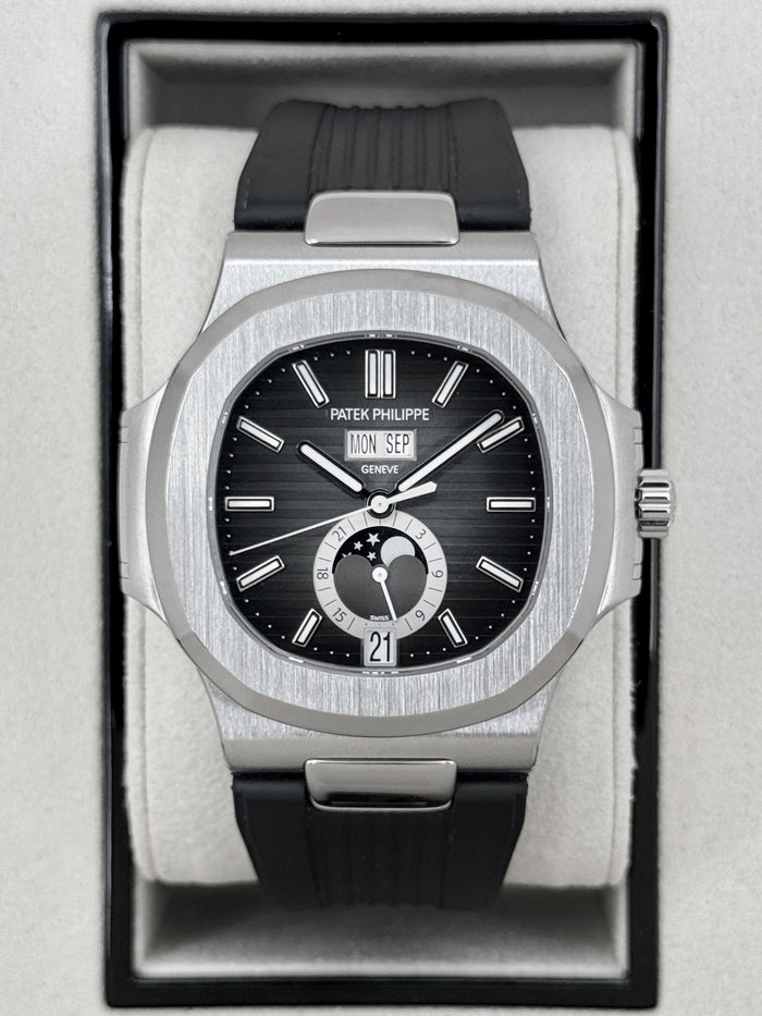 Patek Philippe Nautilus 40mm 5726A Stainless Steel Black Dial – front view