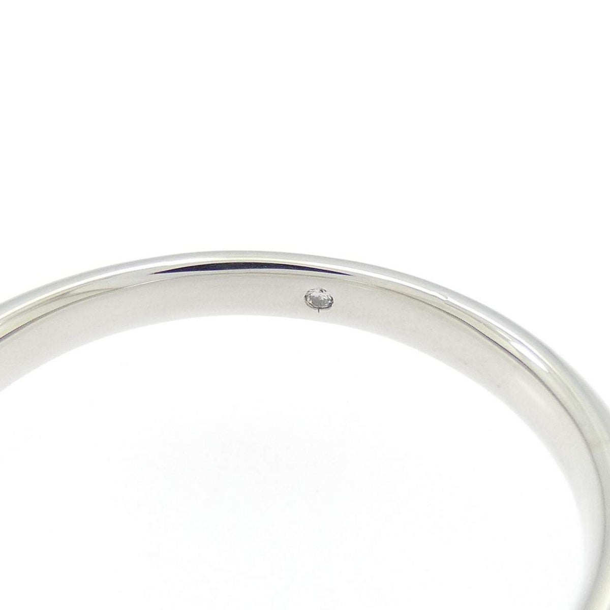 Ponte Vecchio Platinum Diamond Ring – inside band