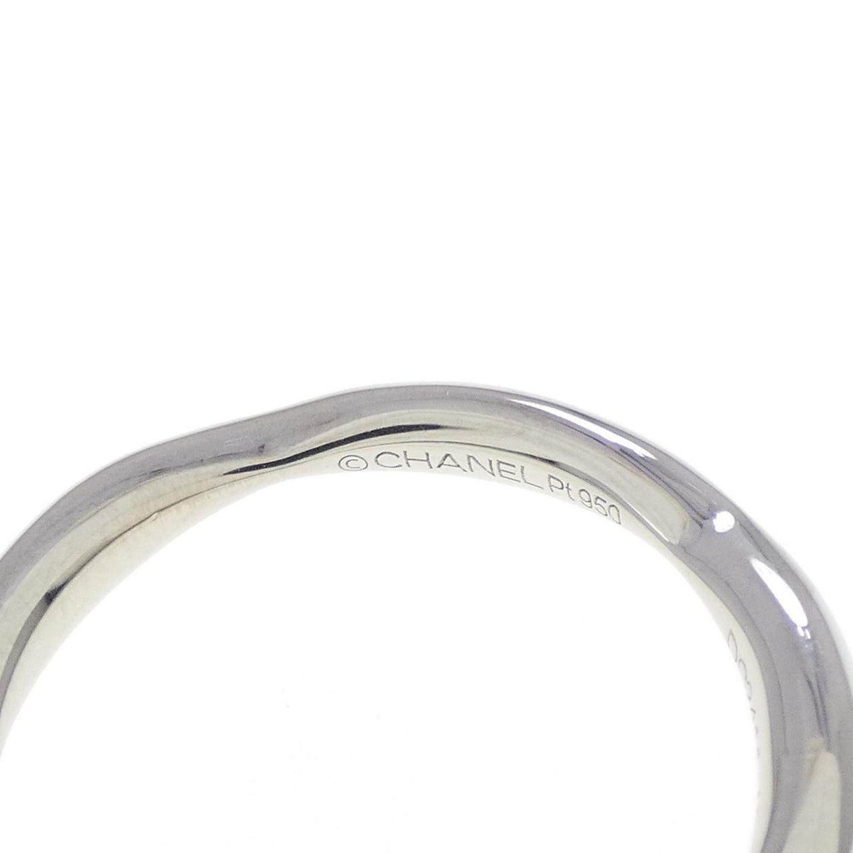 Chanel Camellia Half Platinum Diamond Eternity Ring – inside band