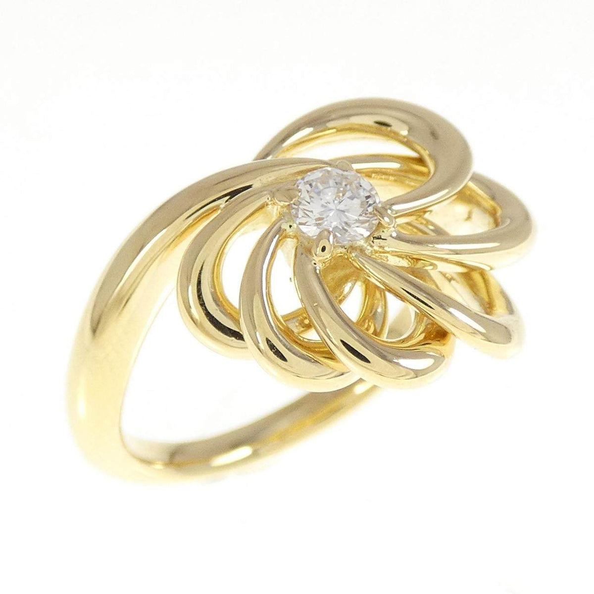 Queen 18K Yellow Gold Diamond Ring – front view