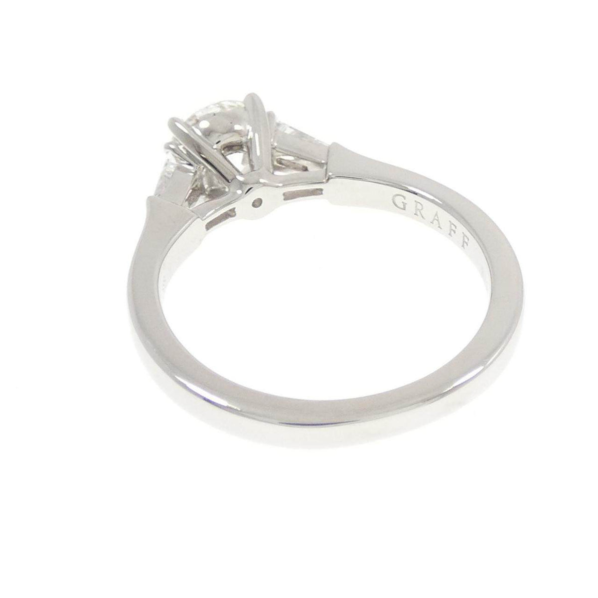 Graff Promise Platinum Diamond Ring – top view