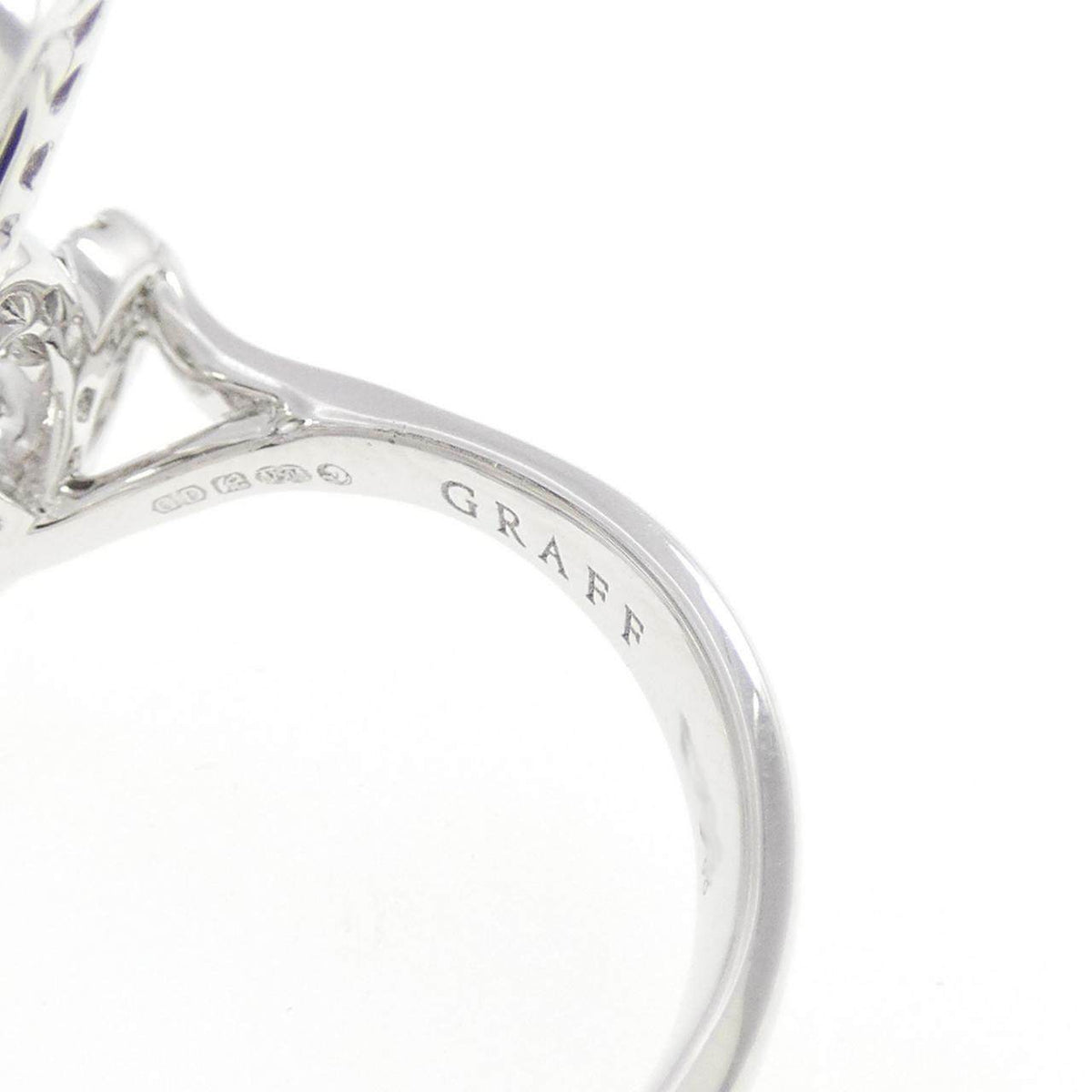 Graff Wild Flower Triple 18K White Gold Diamond Ring – inside band