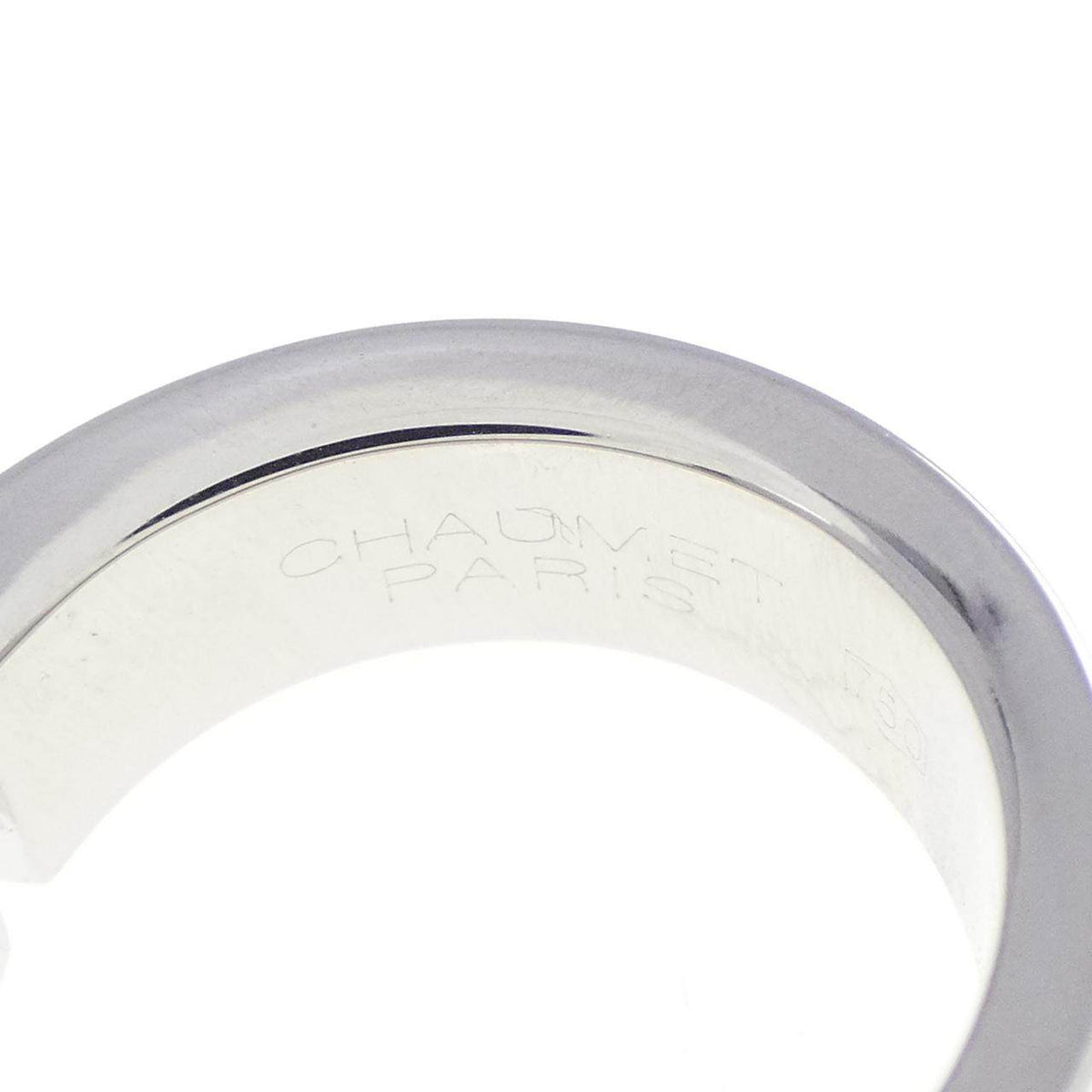 Chaumet Leanne Small 18K White Gold Diamond Ring – inside band