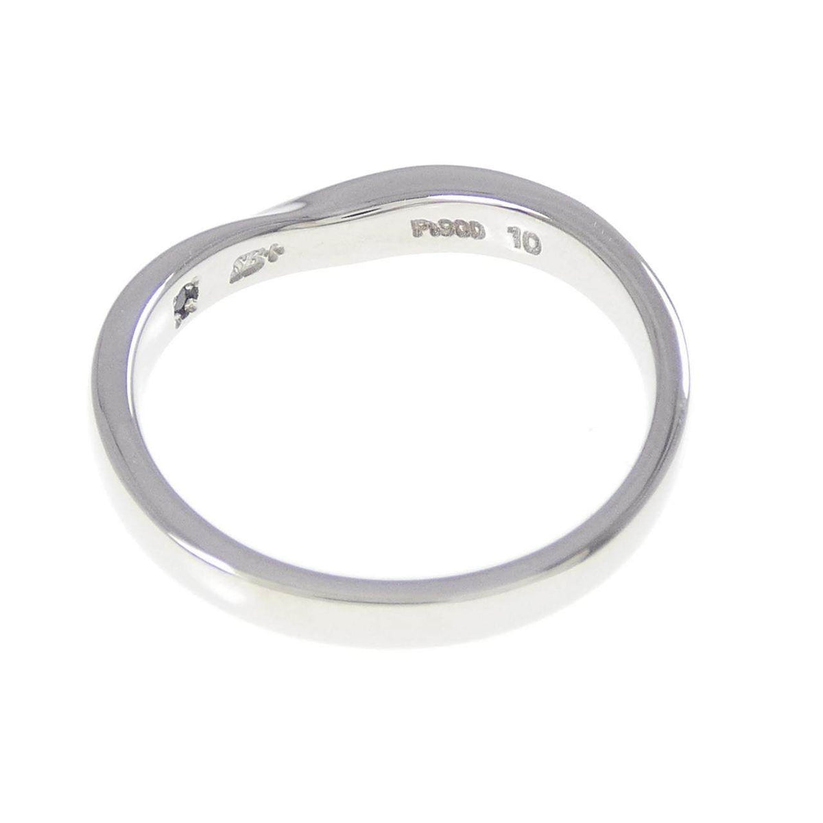 Platinum Diamond Sapphire Ring – top view