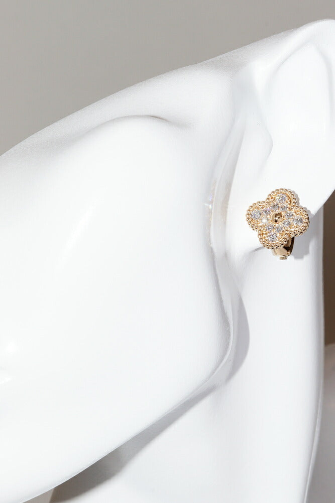 Van Cleef & Arpels Vintage Alhambra 18K Yellow Gold Diamond Earrings – detail view