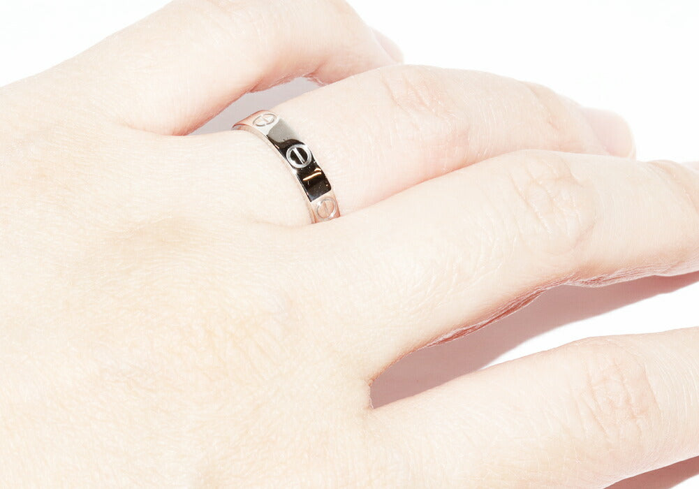 Cartier Love Platinum Ring – packaging