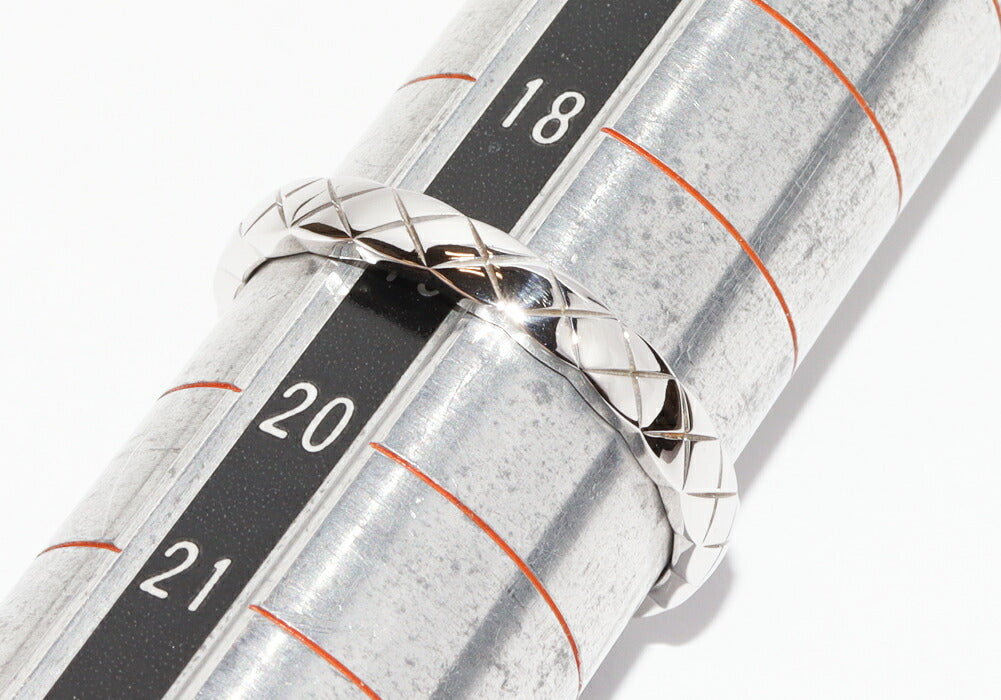 Chanel Coco Crush 18K White Gold Ring – side view