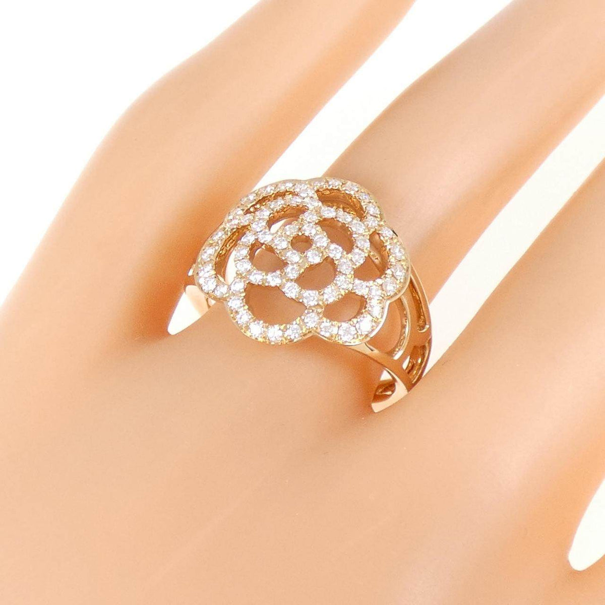 Chanel Camelia 18K Rose Gold Diamond Ring – packaging