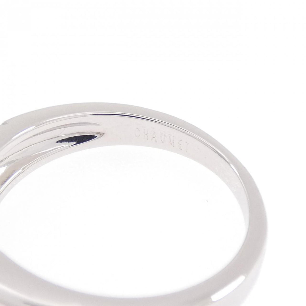Chaumet Platinum Diamond Ring – inside band