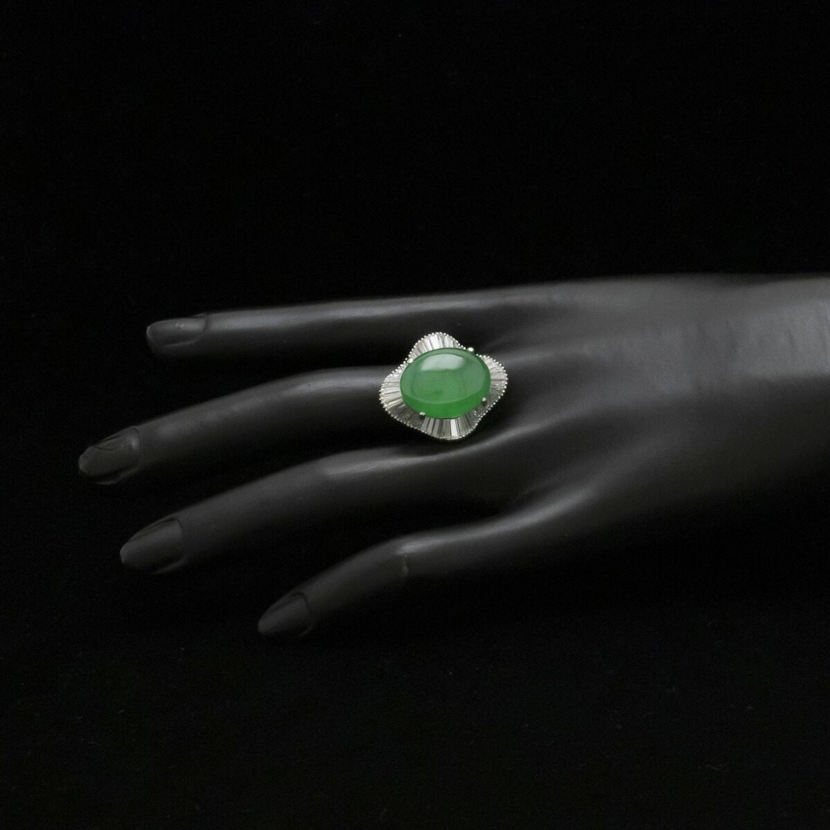 Platinum Jadeite Diamond Ring – close-up