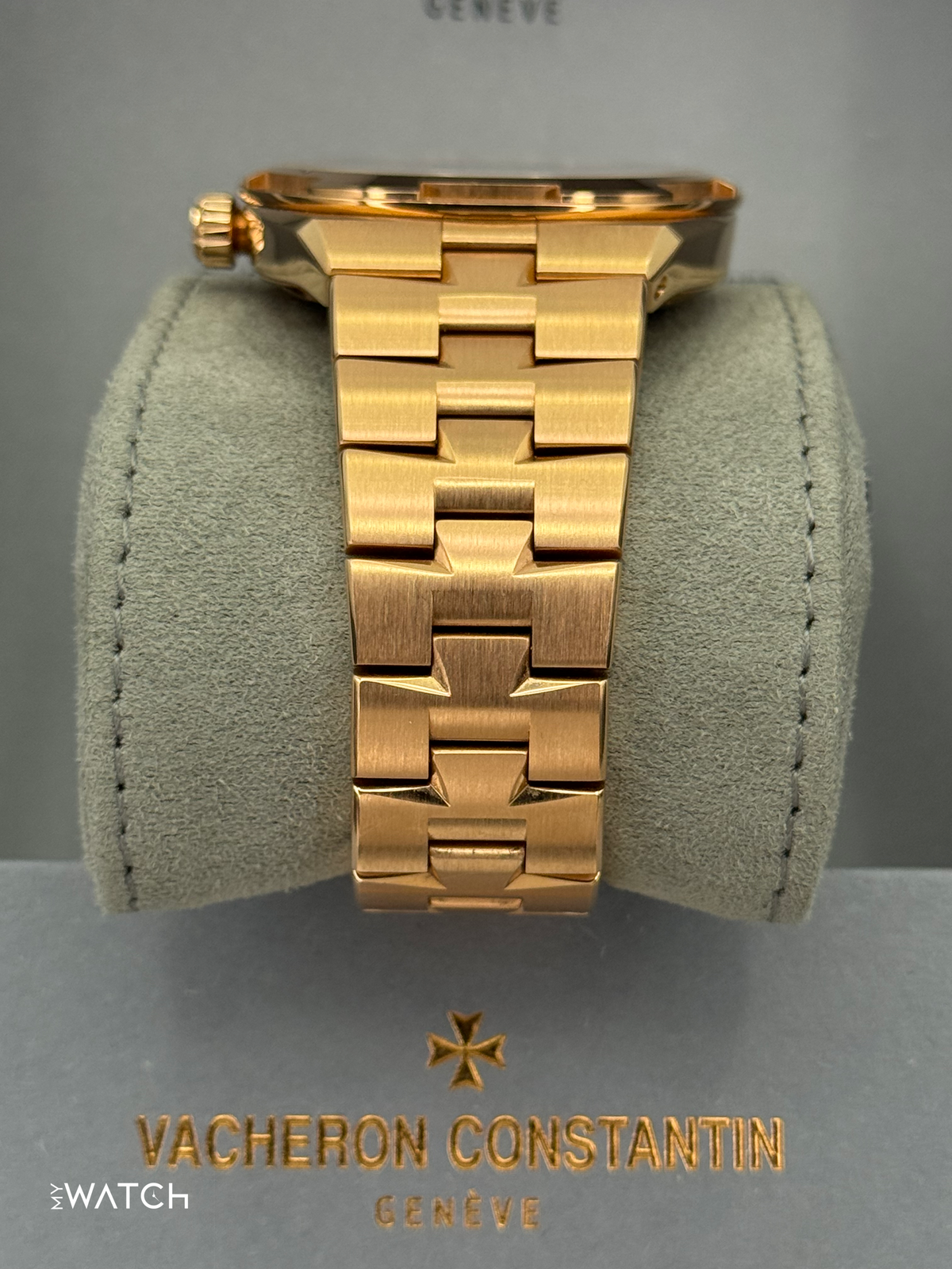 Vacheron Constantin Overseas 41mm 4520V Pink Gold Blue Dial – bracelet and clasp