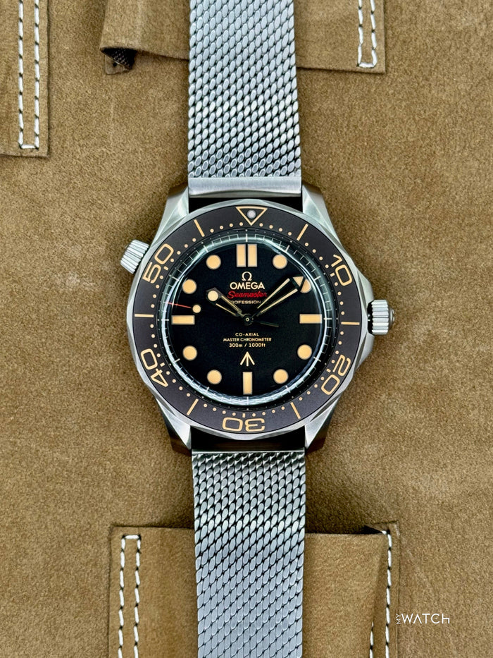Omega Seamaster Diver 300M 007 42mm Titanium Brown Dial – front view