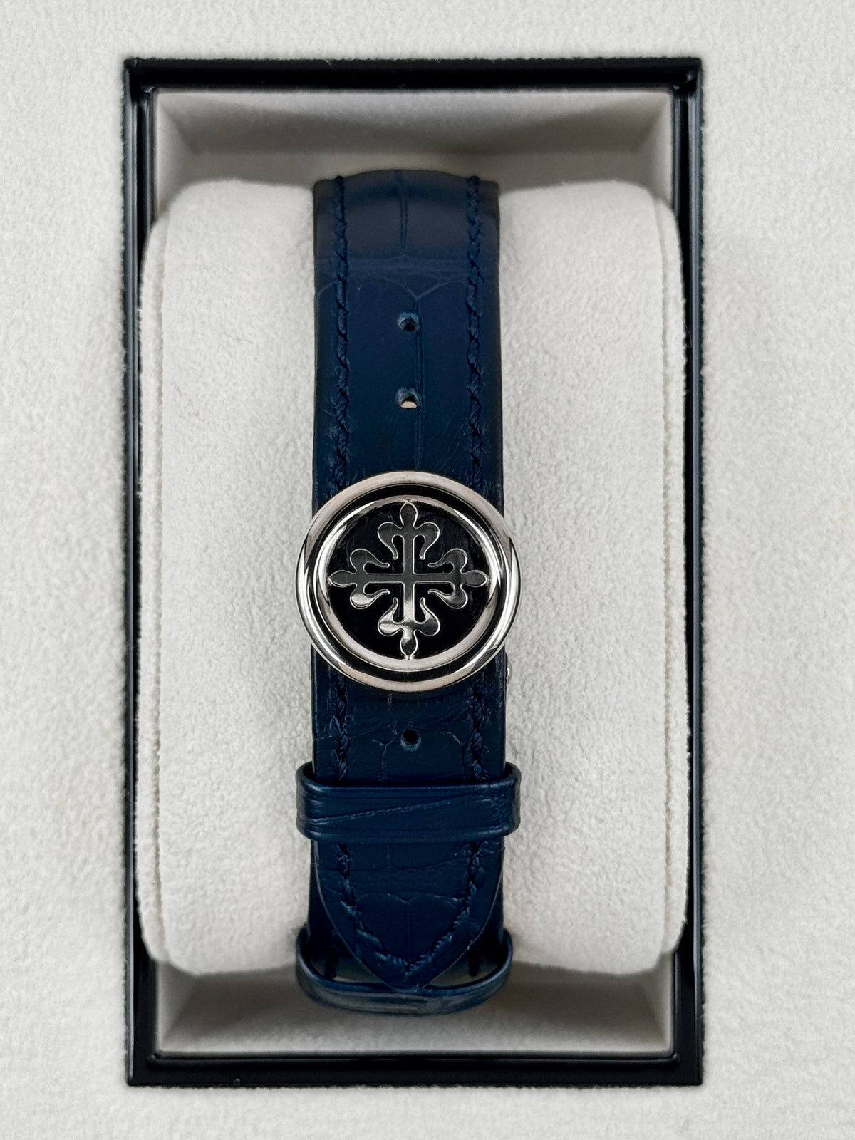 Patek Philippe World Time Complications 38.5mm 5231G White Gold – dial close-up