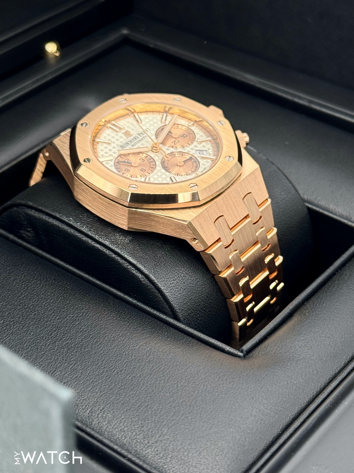 Audemars Piguet Royal Oak Chronograph 38mm 26315OR – on the wrist