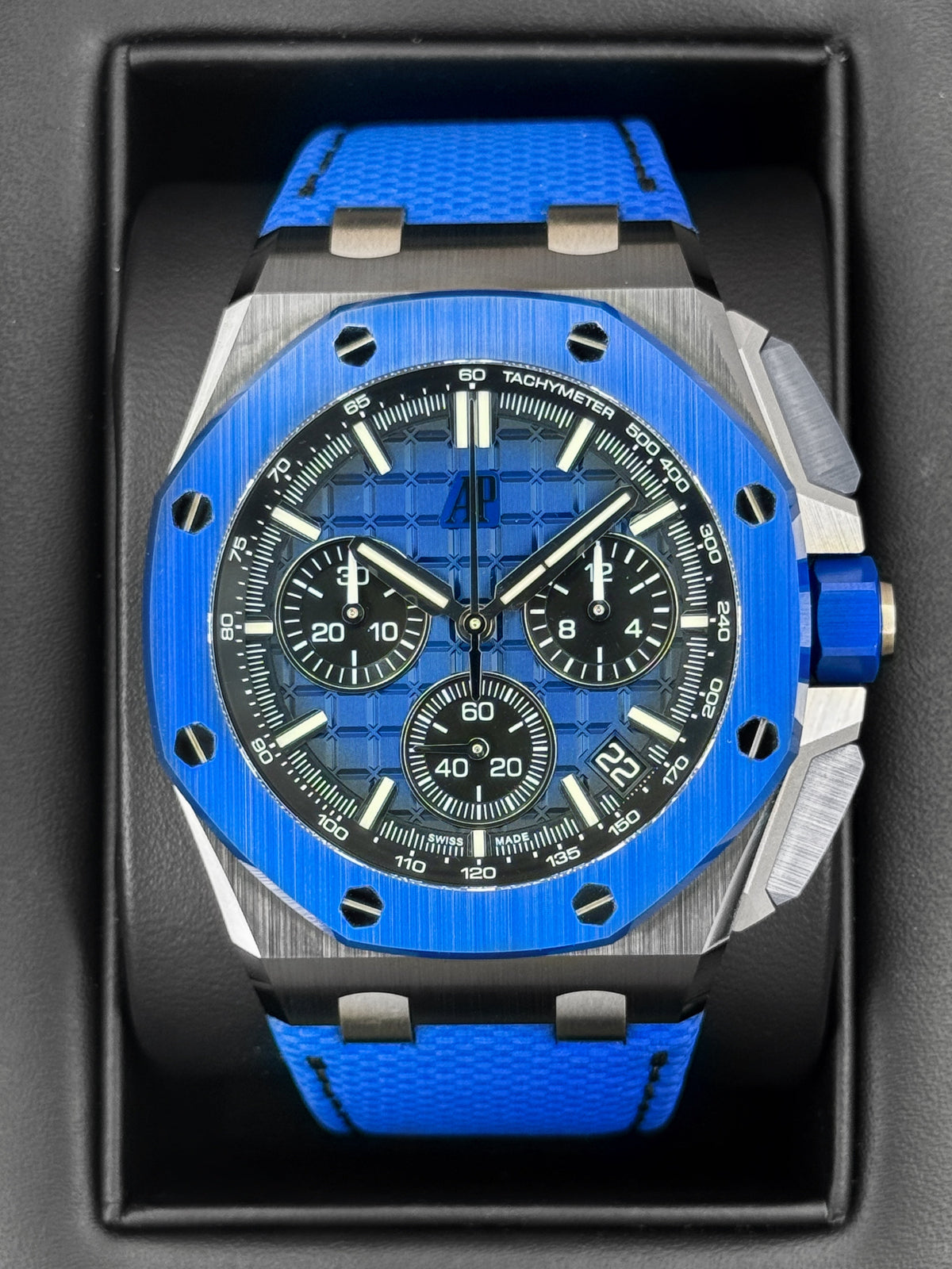Audemars Piguet Royal Oak Offshore Chrono 43mm 26420CE Ceramic Blue Dial – front view
