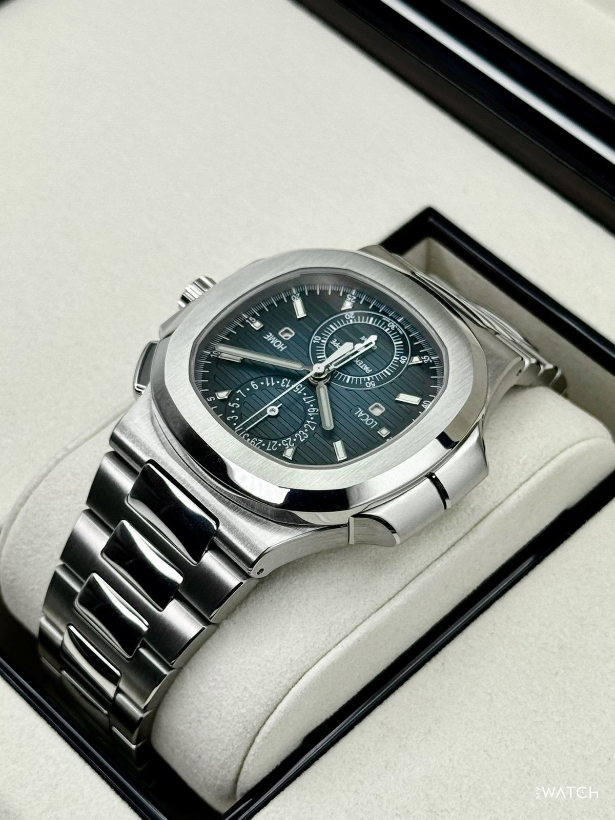 Patek Philippe Nautilus Travel Time Chrono 40.5mm 5990 Blue-Noir Dial – box and papers