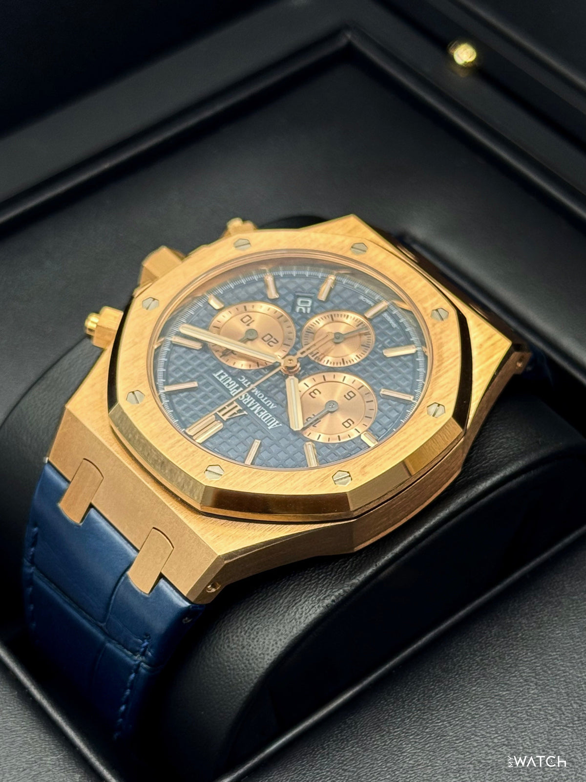 Audemars Piguet Royal Oak Chronograph 41mm 26331OR Rose Gold Blue Dial – case back