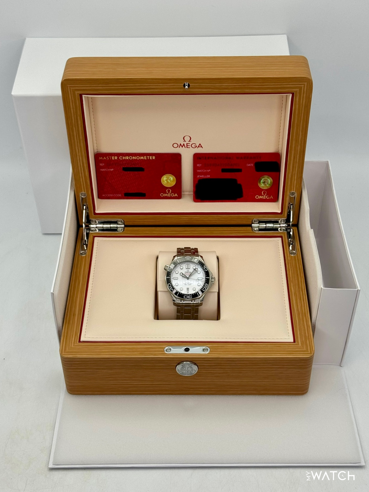 Omega Seamaster 42mm 210.30.42.20.04.001 Stainless Steel White Dial – image 10