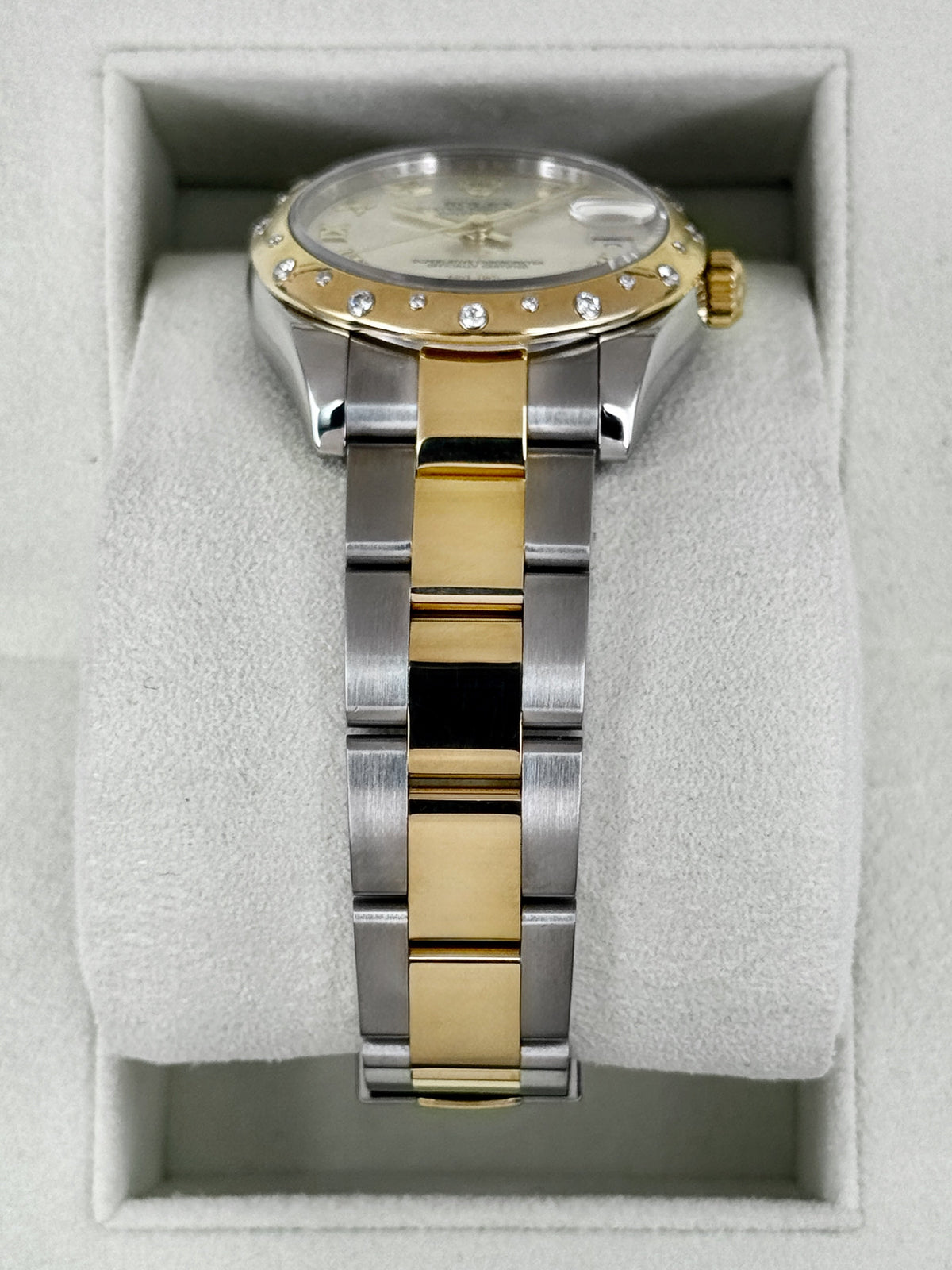 Rolex Datejust 31mm 178343 Two-Tone Oyster Silver Dial – side view
