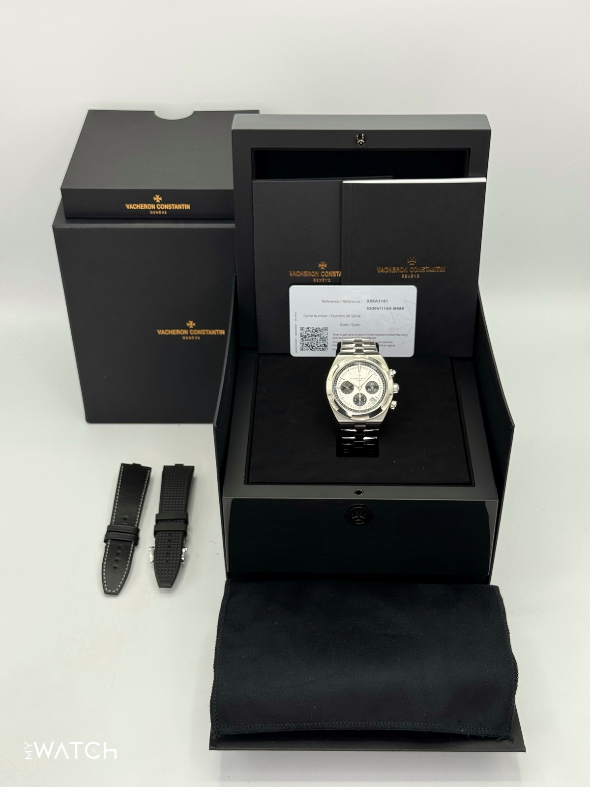 Vacheron Constantin Overseas 42.5mm 5500V Stainless Steel Panda Dial – image 9