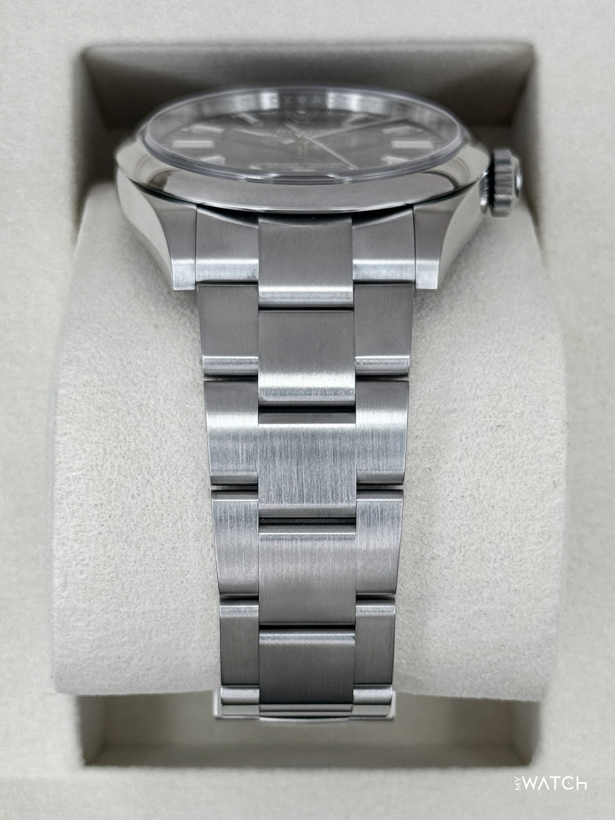 Rolex Oyster Perpetual 41mm 134300 Black Dial – side view