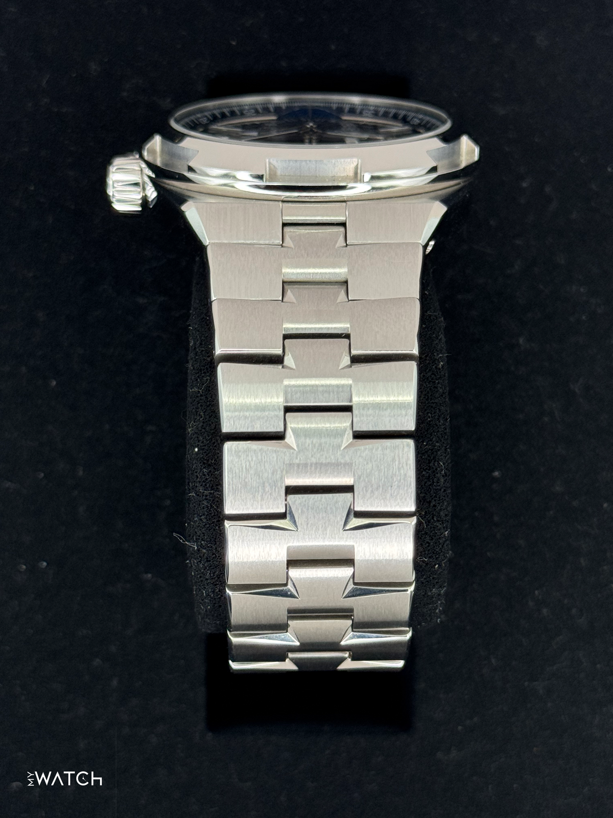 Vacheron Constantin Overseas Dual Time 41mm 7900V Blue Dial – bracelet and clasp