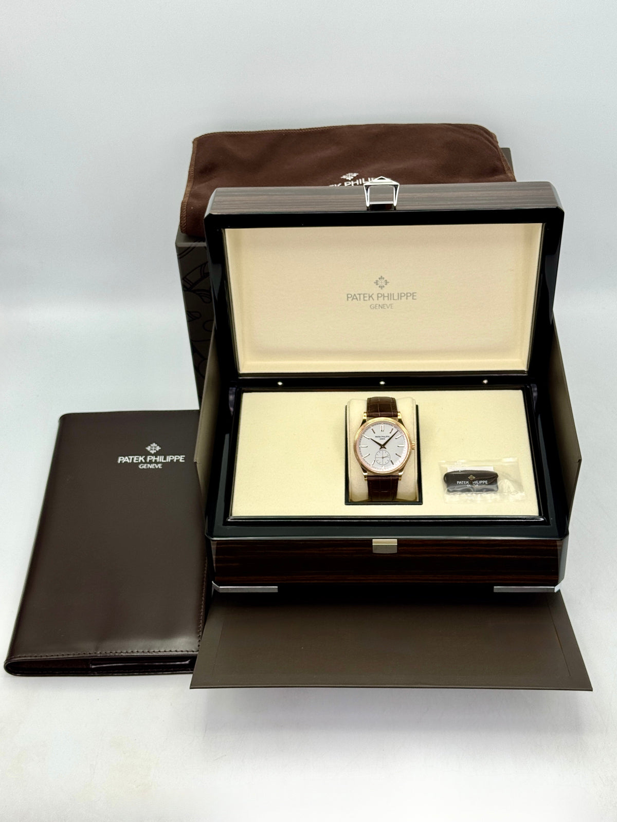 Patek Philippe Calatrava 40mm 6119R Rose Gold White Dial – image 11