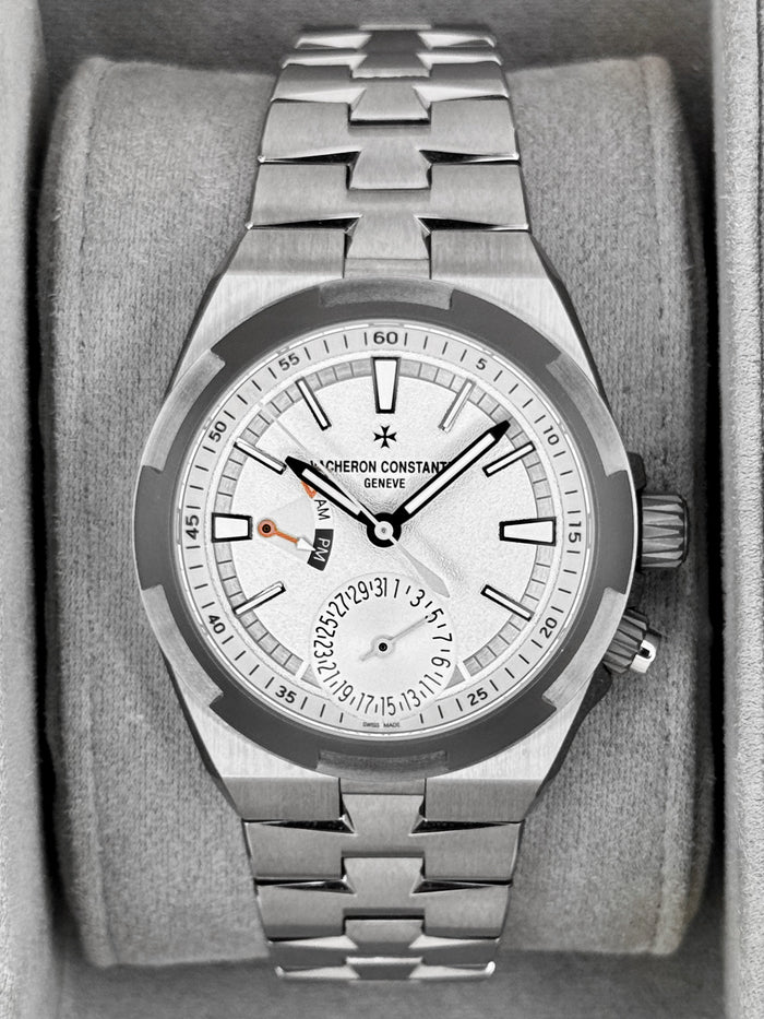 Vacheron Constantin Overseas Dual Time 41mm 7930V Titanium White Dial – front view