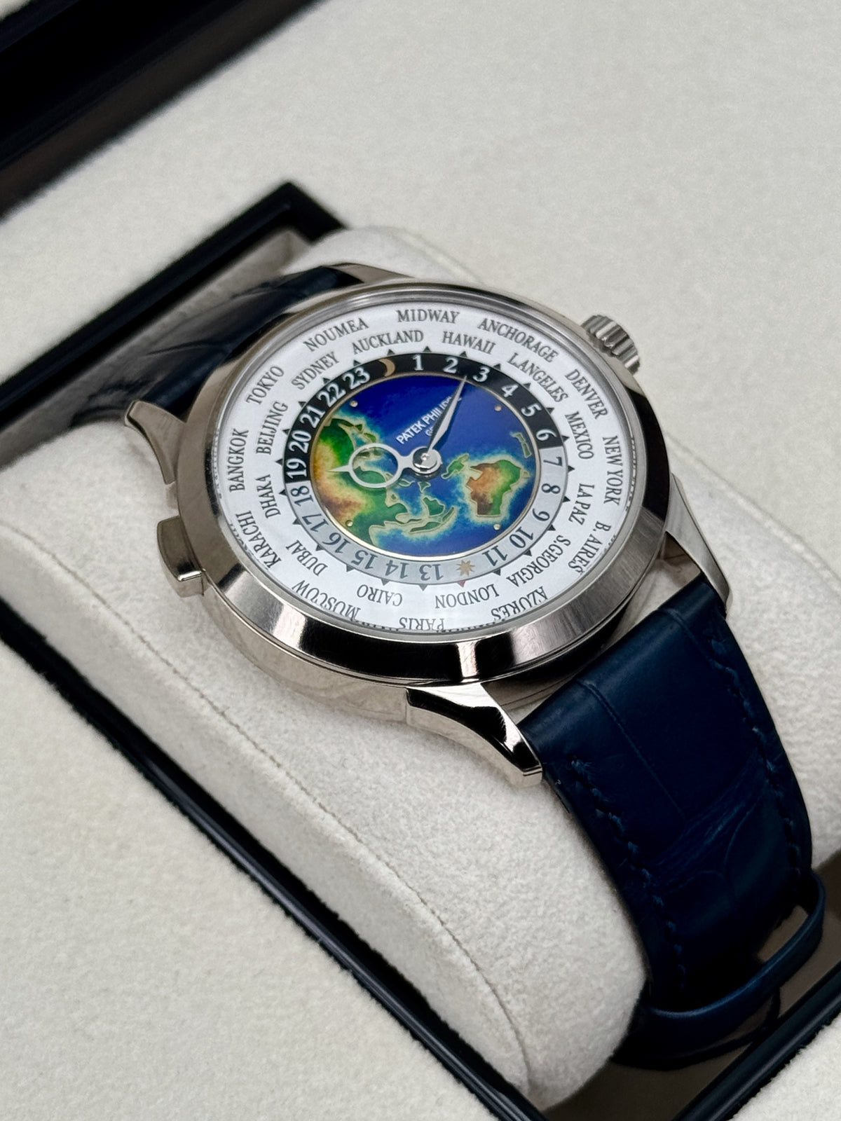 Patek Philippe World Time Complications 38.5mm 5231G White Gold – on the wrist