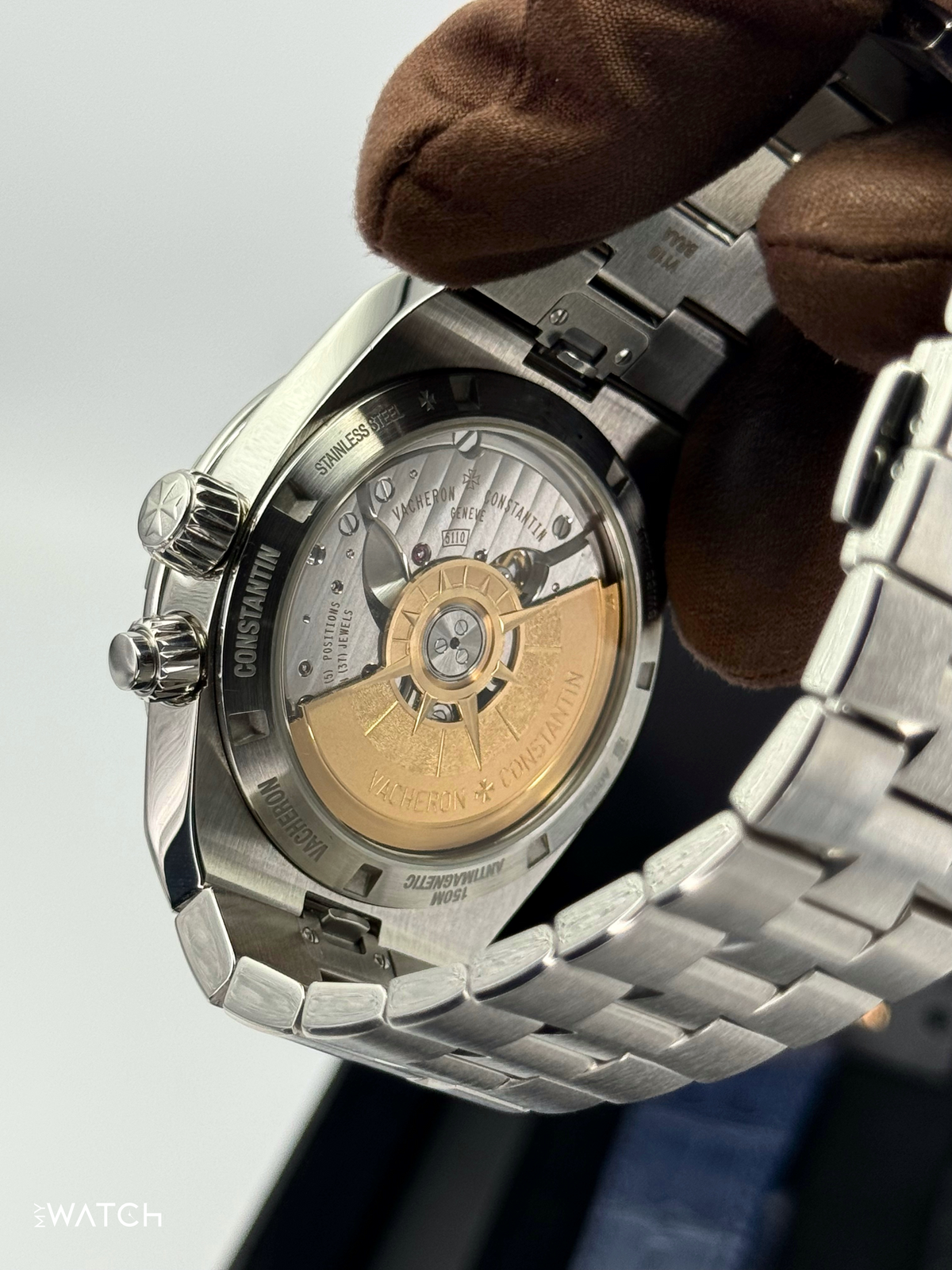 Vacheron Constantin Overseas Dual Time 41mm 7900V Blue Dial – image 9