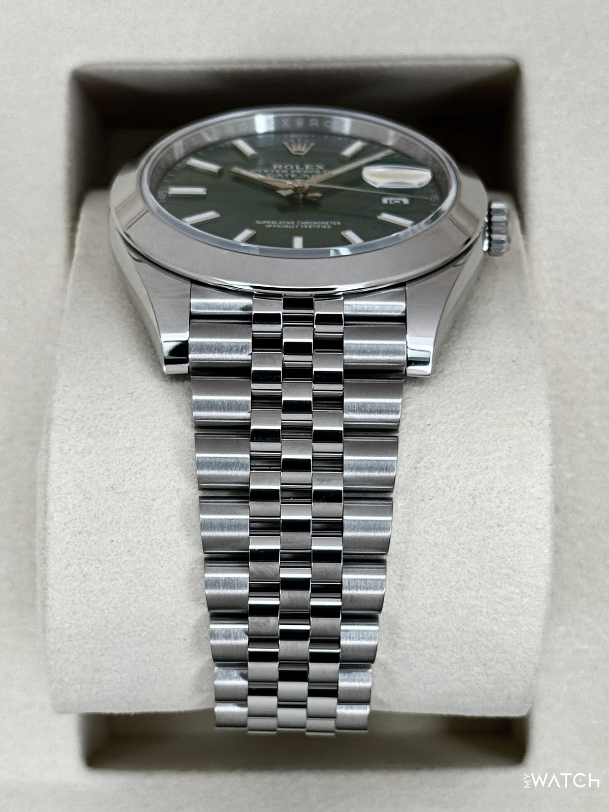 Rolex Datejust 41mm 126300 Stainless Steel Jubilee Green Dial – side view