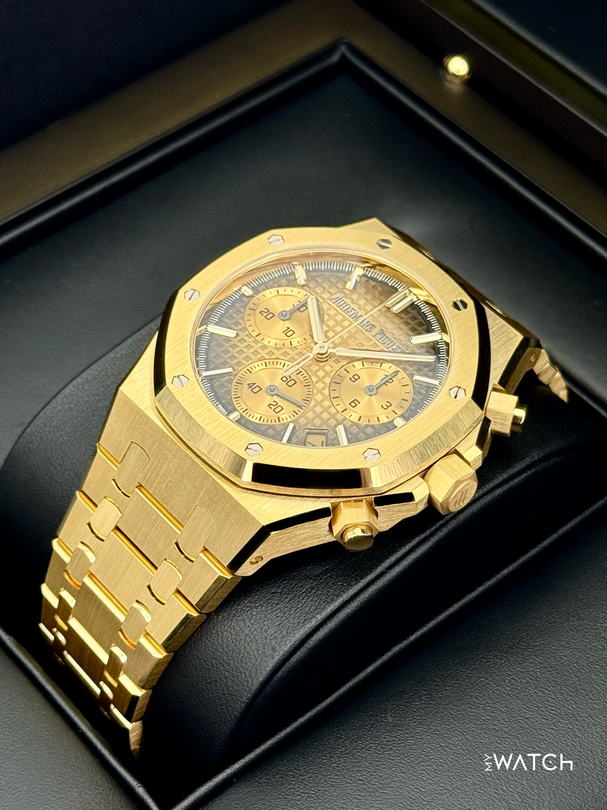 Audemars Piguet Royal Oak Chronograph 41mm 26240BA Gold Dial – case back