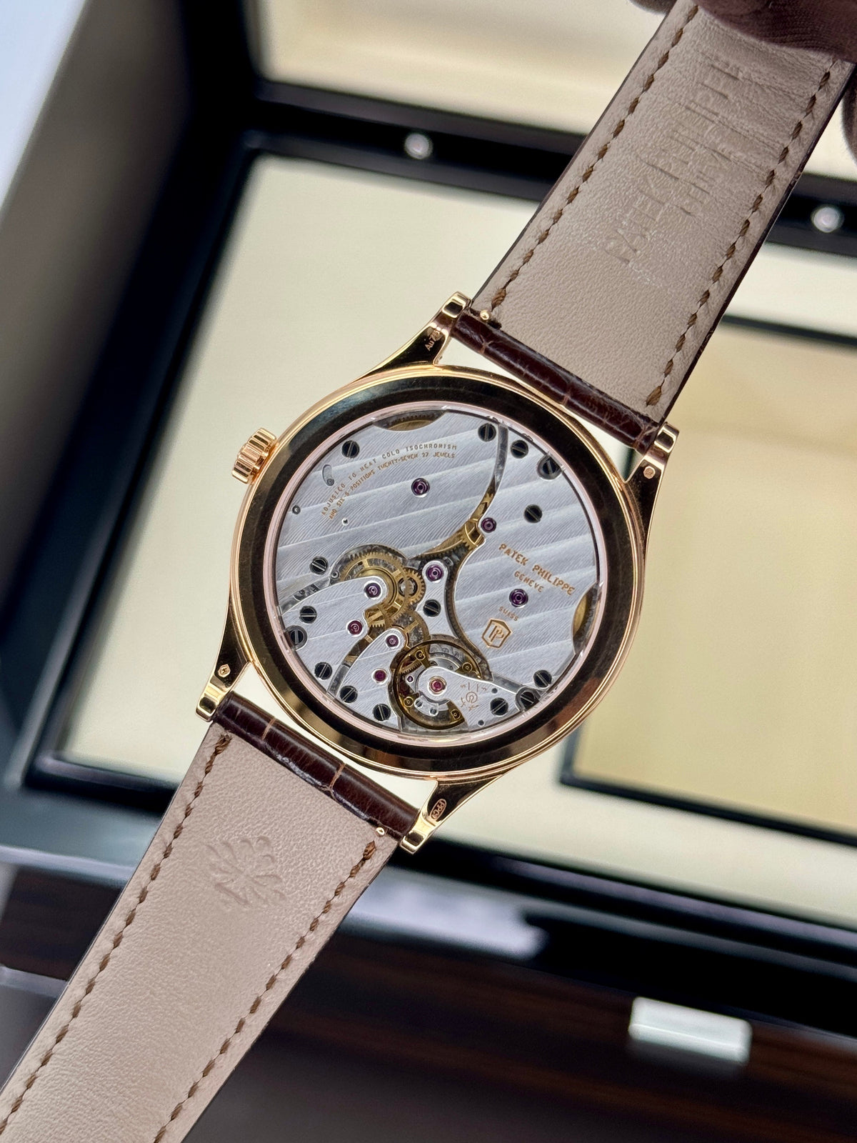 Patek Philippe Calatrava 40mm 6119R Rose Gold White Dial – image 9